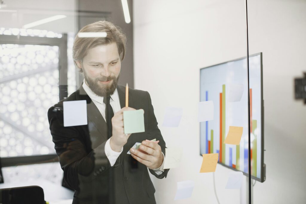 Fractional CMO in Luxembourg