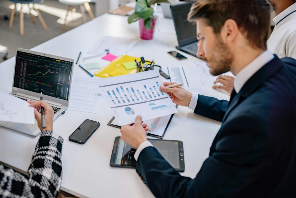 B2B Sales Pipeline in Luxembourg